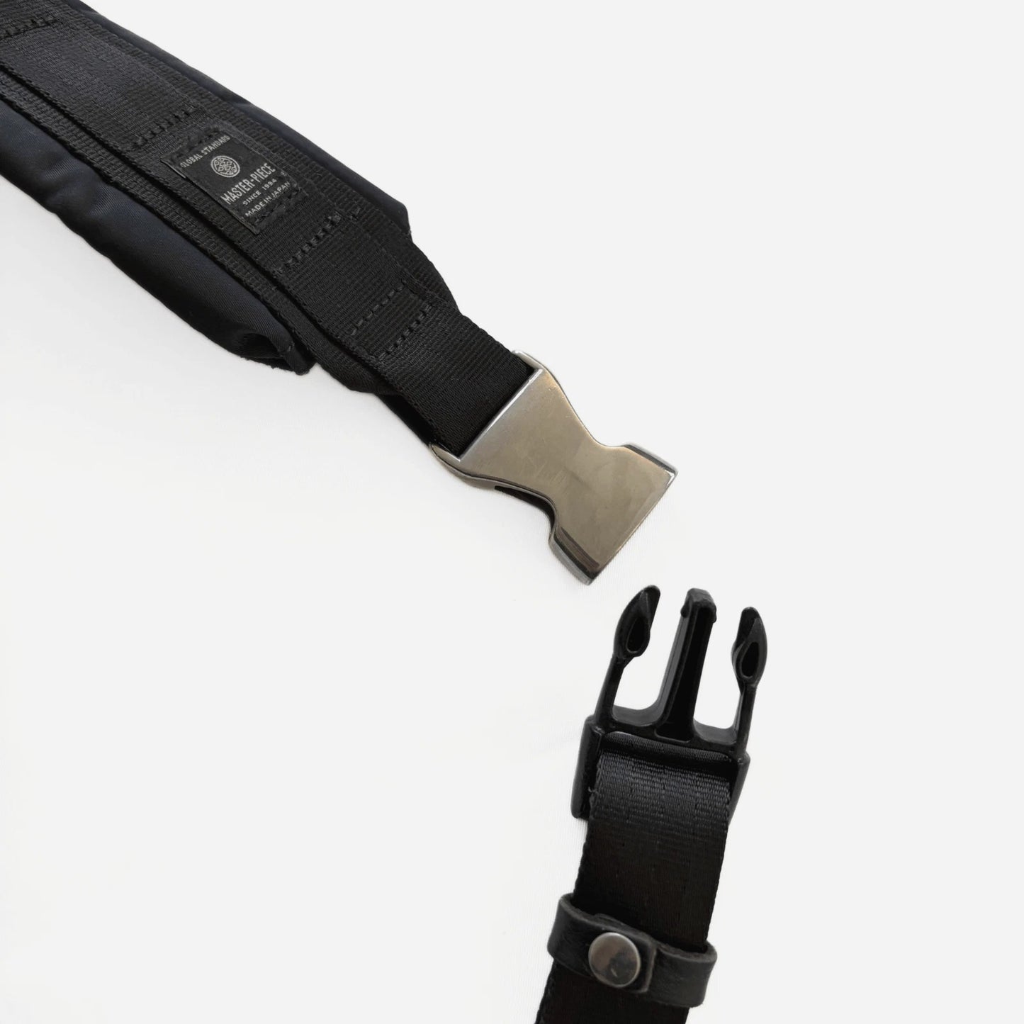 master-piece Lightning 2-Way Sling Bag, model 02117-N, in navy / black.